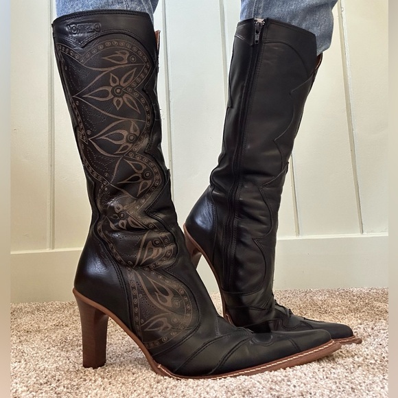 Destroy Vintage Women's Western Black/Brown Boots Size EU 39 Tooled Details Boho - Picture 1 of 5